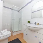 B85 - Seasun Step In Da Rocha Apartamento *