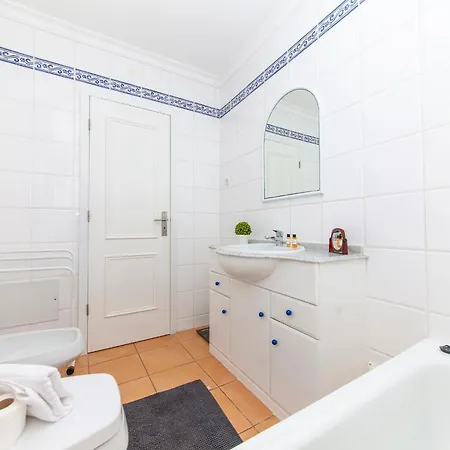 B85 - Seasun Step In Da Rocha Apartment *