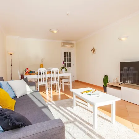 B85 - Seasun Step In Da Rocha