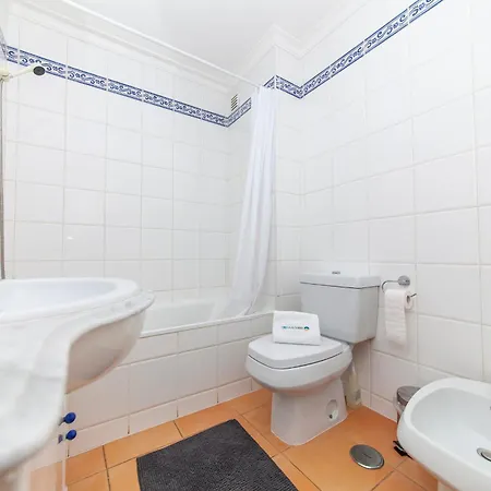 B85 - Seasun Step In Da Rocha Апартаменты