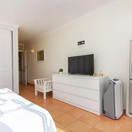 B85 - Seasun Step In Da Rocha *