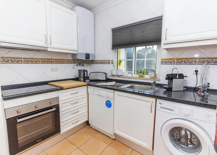 B85 - Seasun Step In Da Rocha *