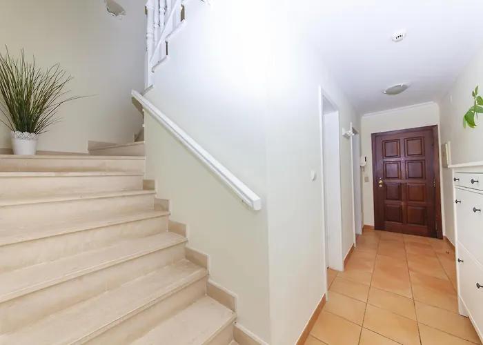 B85 - Seasun Step In Da Rocha Apartment Portimao