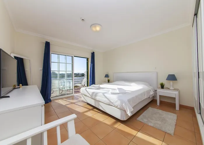 Apartment B85 - Seasun Step In Da Rocha