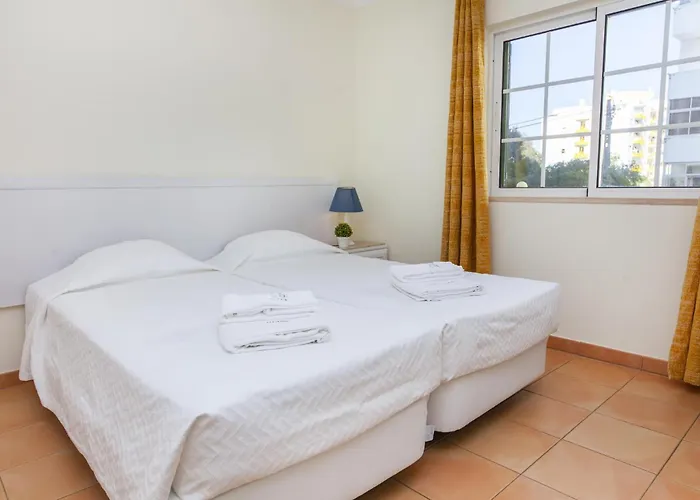 B85 - Seasun Step In Da Rocha * Portimão