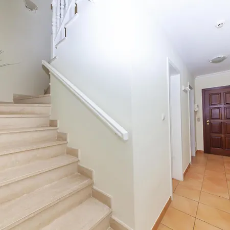 B85 - Seasun Step In Da Rocha Appartement Portimão