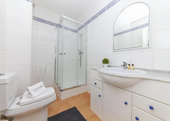 B85 - Seasun Step In Da Rocha Appartement *